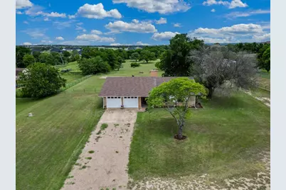 2102 Hill Top Circle, Weatherford, TX 76085 - Photo 27