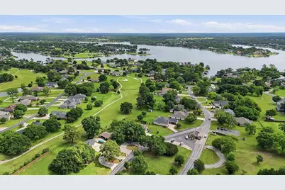 104 Kiowa Drive W, Lake Kiowa, TX 76240 - Photo 37