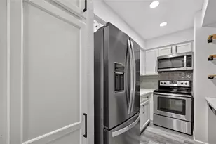 6646 E Lovers Ln, Dallas, TX 75214 - Photo 11