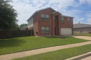 3813 Summer Hill Dr, Balch Springs, TX 75180 - Photo 1