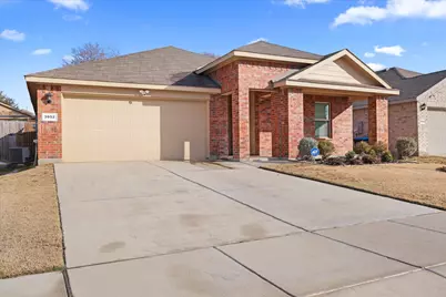 3052 Manu Street, Fort Worth, TX 76123 - Photo 3