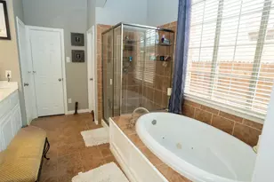 6947 Navigation Dr, Grand Prairie, TX 75054 - Photo 19