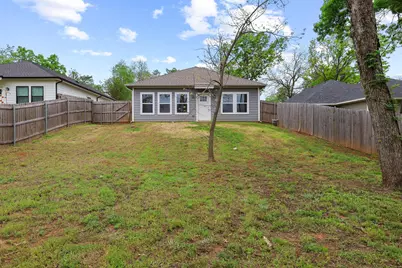 1221 W Johnson Street, Denison, TX 75020 - Photo 27