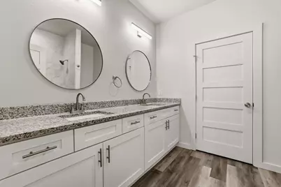 1221 W Johnson Street, Denison, TX 75020 - Photo 11