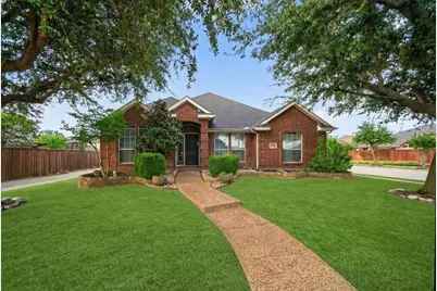 11758 Corsicana Drive, Frisco, TX 75035 - Photo 1