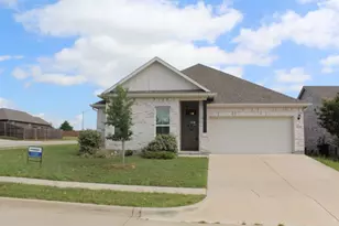 1401 Eagle Nest Dr, Pelican Bay, TX 76020 - Photo 1