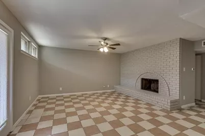 5709 Christie Lane, Garland, TX 75044 - Photo 7