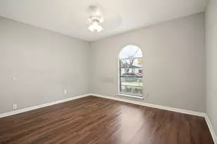 5709 Christie Ln, Garland, TX 75044 - Photo 13