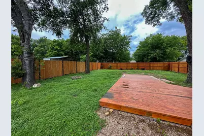 606 Lilly Street, Cleburne, TX 76033 - Photo 9
