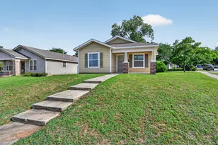 4421 E Kellis St, Fort Worth, TX 76119 - Photo 5