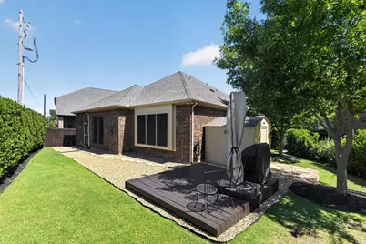 8421 La Fontaine Drive, North Richland Hills, TX 76182 - Photo 29