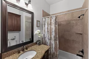 8421 La Fontaine Dr, North Richland Hills, TX 76182 - Photo 21
