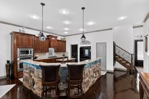 8421 La Fontaine Dr, North Richland Hills, TX 76182 - Photo 3