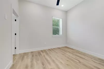 408 Foch Street #100, Fort Worth, TX 76107 - Photo 3