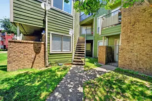9837 Walnut St, Dallas, TX 75243 - Photo 13