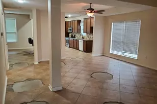 5423 Bryce Canyon Ct, Fort Worth, TX 76137 - Photo 3