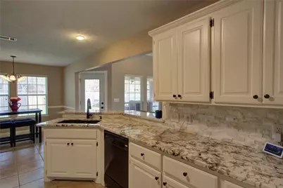 122 Corley Circle, Wake Village, TX 75501 - Photo 9