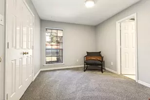 10030 Woodlake Dr, Dallas, TX 75243 - Photo 23