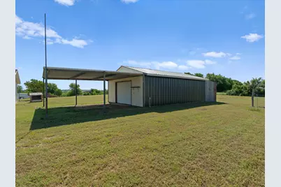 289 County Road 4655, Rhome, TX 76078 - Photo 27