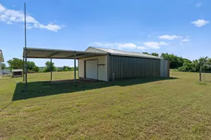 289 Co Rd 4655, Rhome, TX 76078 - Photo 27