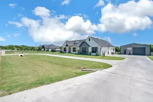 195 Rayford Dr, Lorena, TX 76655 - Photo 37