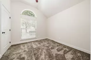 716 Retoma Park Dr, Robinson, TX 76706 - Photo 13