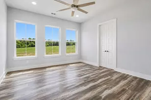 1100 Maverick Ct, Rio Vista, TX 76093 - Photo 9
