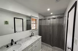 415 W Highland Dr, Whitewright, TX 75491 - Photo 11