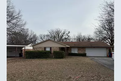 415 W Highland Drive, Whitewright, TX 75491 - Photo 1