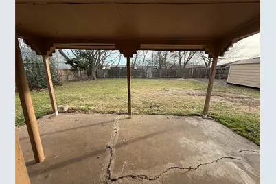 415 W Highland Drive, Whitewright, TX 75491 - Photo 5