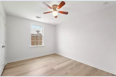 4920 S Peachtree Road, Balch Springs, TX 75180 - Photo 7