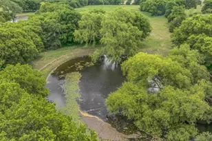 1176 Blue Cut Rd N, McGregor, TX 76657 - Photo 37