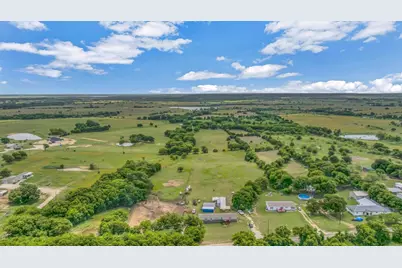 1176 Blue Cut Road N, McGregor, TX 76657 - Photo 29