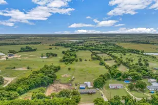 1176 Blue Cut Rd N, McGregor, TX 76657 - Photo 29