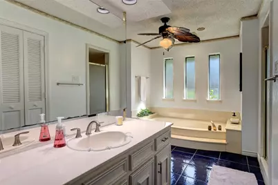 2918 Apple Valley Drive, Garland, TX 75043 - Photo 15