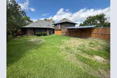 2918 Apple Valley Drive, Garland, TX 75043 - Photo 23