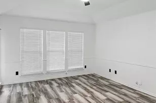 2730 Big Oaks Dr, Garland, TX 75044 - Photo 13
