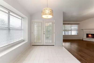 206 Shady Brook Drive, Arlington, TX 76002 - Photo 15