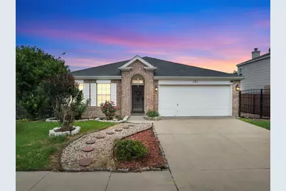 206 Shady Brook Drive, Arlington, TX 76002 - Photo 1