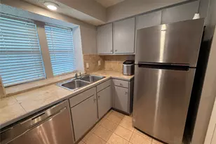 2834 Naples Dr, Garland, TX 75040 - Photo 9