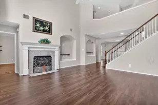205 Lake Village Dr, McKinney, TX 75071 - Photo 11