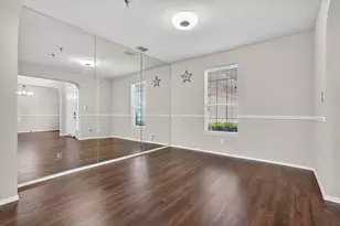 205 Lake Village Dr, McKinney, TX 75071 - Photo 9