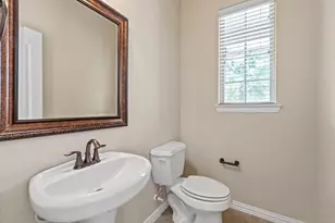 209 Westminster Dr, Lewisville, TX 75056 - Photo 7