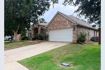 10123 Andre Drive, Irving, TX 75063 - Photo 3