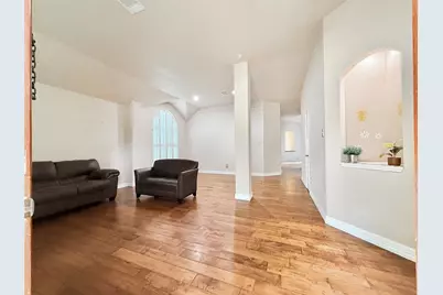 10123 Andre Drive, Irving, TX 75063 - Photo 5