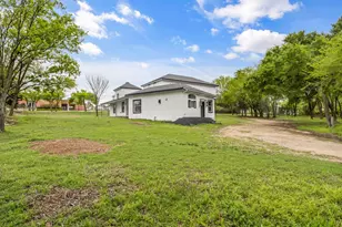 304 N Parvin St, Prosper, TX 75078 - Photo 3