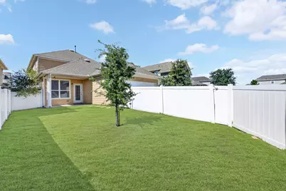 1425 Bull Street, Aubrey, TX 76227 - Photo 21