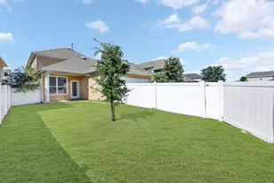 1425 Bull St, Aubrey, TX 76227 - Photo 21