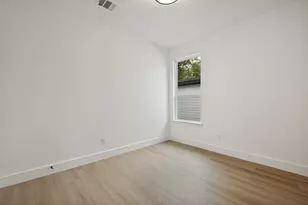 642 Bethpage Ave, Dallas, TX 75217 - Photo 5