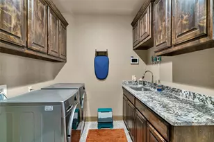 217 Maverick Ct, Granbury, TX 76049 - Photo 15